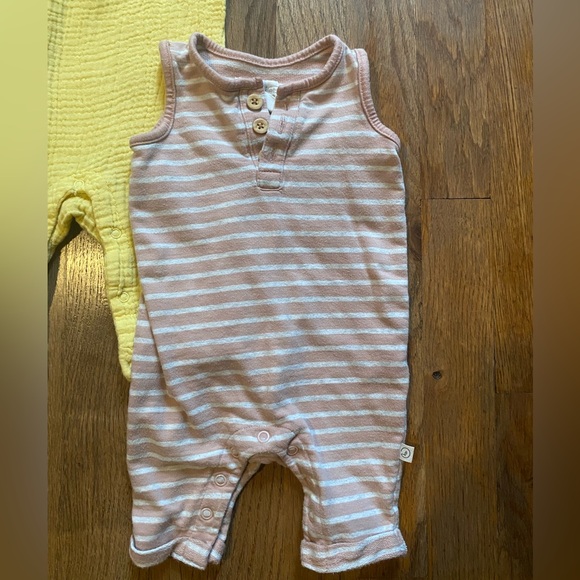 0-3 3 Month Bundle Romper Jumper Baby Girl Infant 4 Pieces Yellow Duck Stripes - Picture 2 of 11